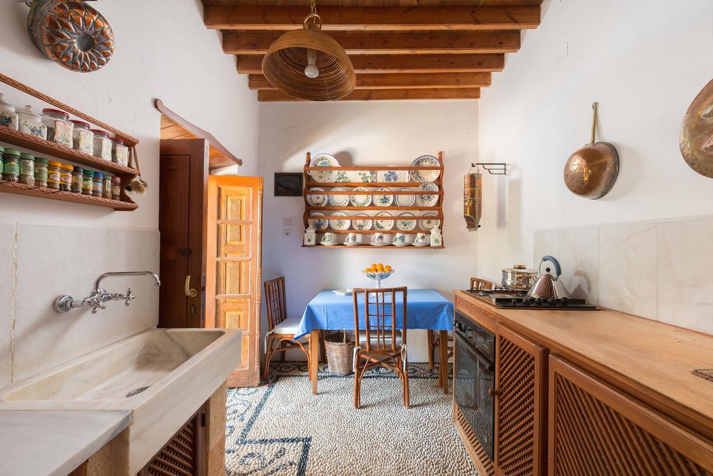 Antique Villa Линдос Экстерьер фото